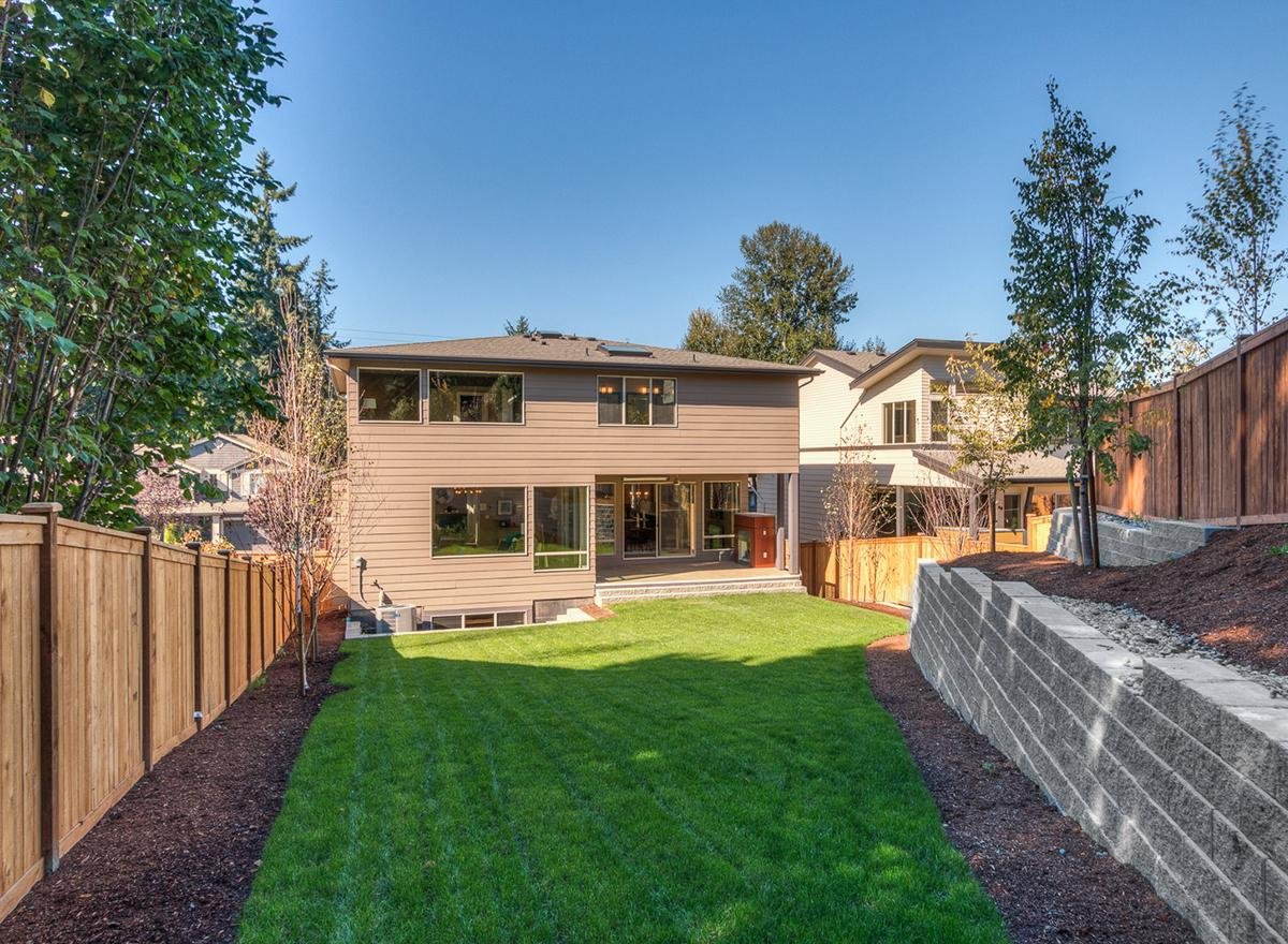 Rear Photo Rear Photo